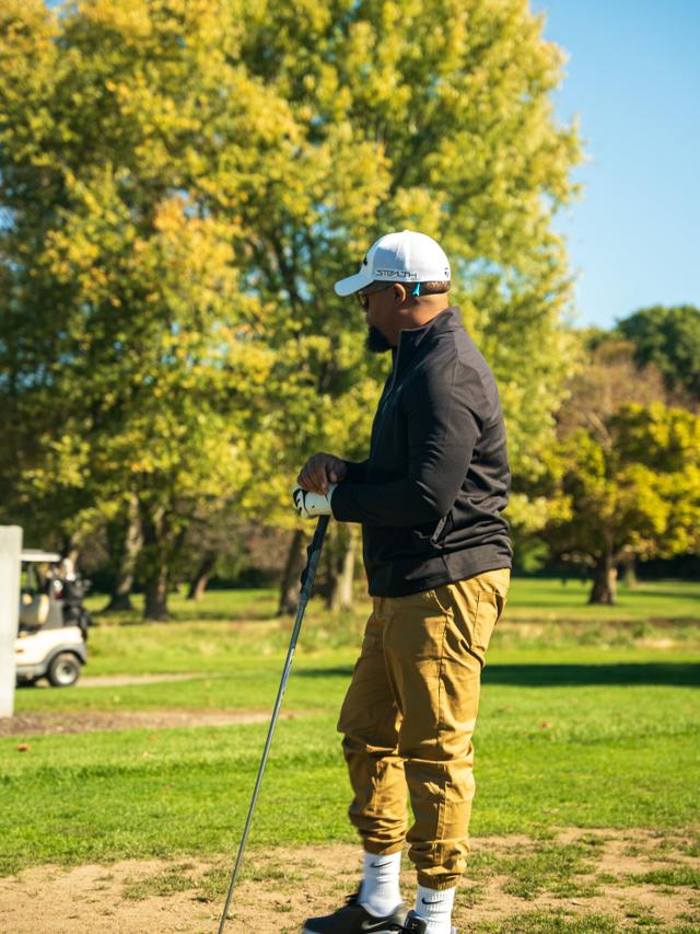 Derrick McKinney on the course